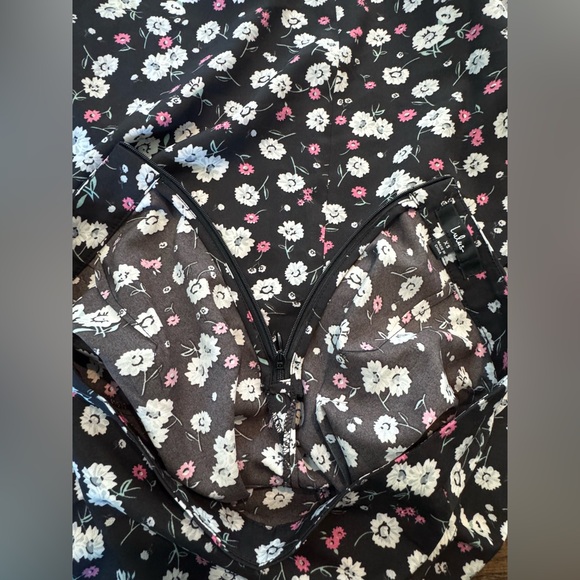 Lulu’s Romance is Blooming Black Floral Print Ruffled Midi skirt size XS - Picture 11 of 14